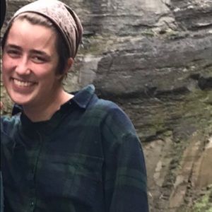 Meet your Posher, Madeline